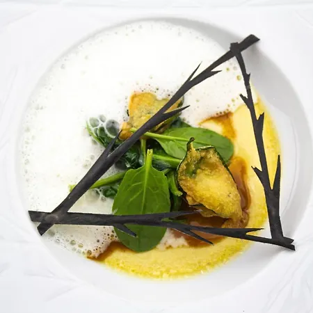 Bed & Breakfast Chateau D'origny, D'hotes Et Restaurant Gastronomique Ouches