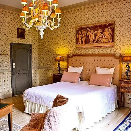 Chateau D'origny, D'hotes Et Restaurant Gastronomique Ouches