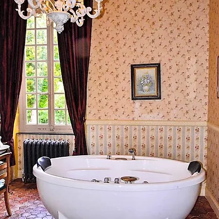 Alojamento de Acomodação e Pequeno-almoço Chateau D'origny, D'hotes Et Restaurant Gastronomique