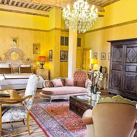 Chateau D'origny, D'hotes Et Restaurant Gastronomique Alojamento de Acomodação e Pequeno-almoço Ouches