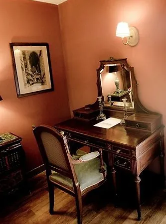 Chateau D'origny, D'hotes Et Restaurant Gastronomique Nocleg ze śniadaniem 4*