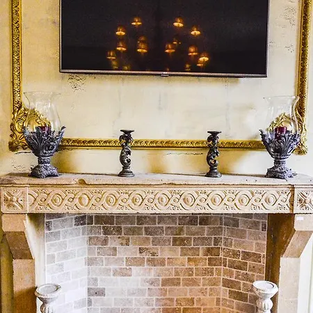 Bed & Breakfast Chateau D'origny, D'hotes Et Restaurant Gastronomique
