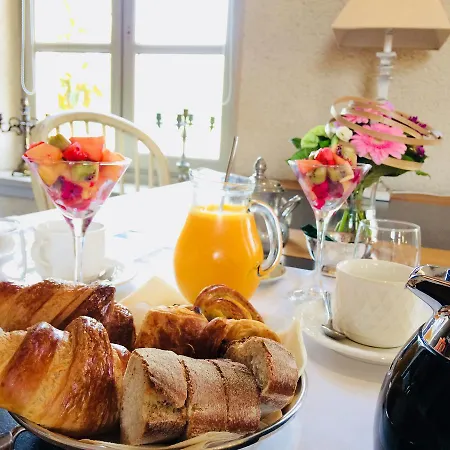 Nocleg ze śniadaniem Chateau D'origny, D'hotes Et Restaurant Gastronomique